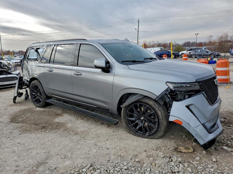 Продажа на аукционе авто 2024 Cadillac Escalade E, vin: 1GYS4PKL2RR306424, номер лота: 93748975