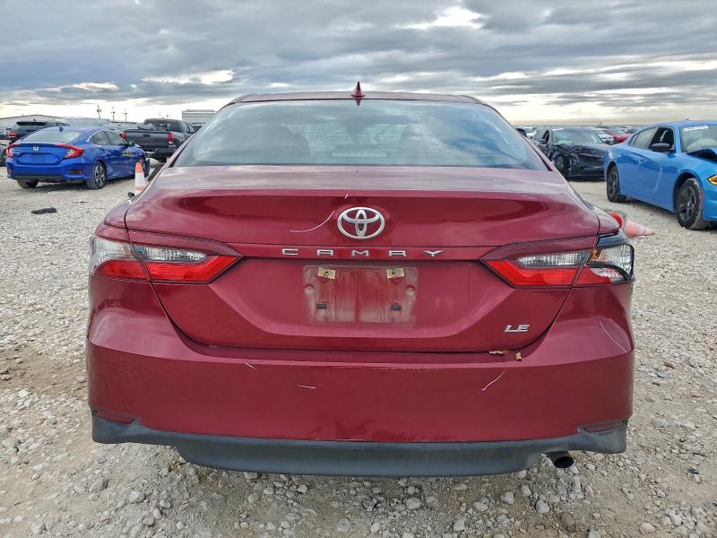 Продаж на аукціоні авто 2022 Toyota Camry, vin: 4T1C11AK4NU678066, номер лоту: 93543175