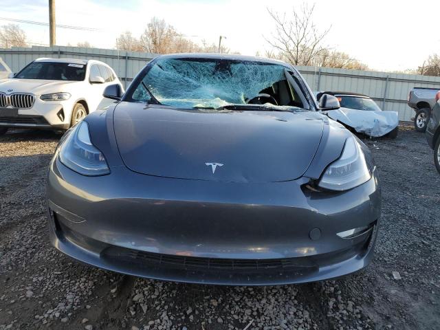 2022 Tesla Model 3 მანქანა იყიდება აუქციონზე, vin: 5YJ3E1EB7NF346408, აუქციონის ნომერი: 93352675