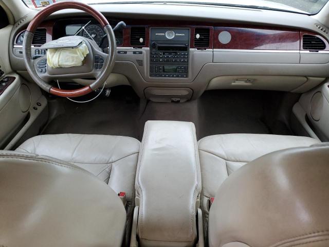 92342285 :رقم المزاد ، 1LNHM83W23Y619173 vin ، 2003 Lincoln Town Car مزاد بيع