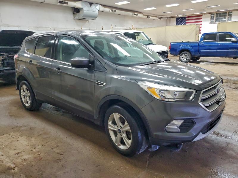 Продажа на аукционе авто 2017 Ford Escape, vin: 1FMCU9GD5HUB23971, номер лота: 93345945