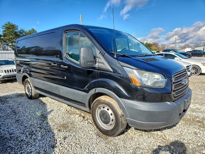 94648015 :رقم المزاد ، 1FTYE1YM4FKB27168 vin ، 2015 Ford Transit T- مزاد بيع