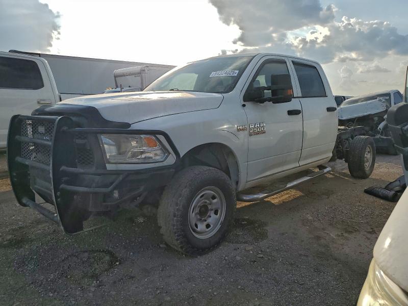 Продаж на аукціоні авто 2018 Ram 2500, vin: 3C6UR5HJ1JG380620, номер лоту: 94324025