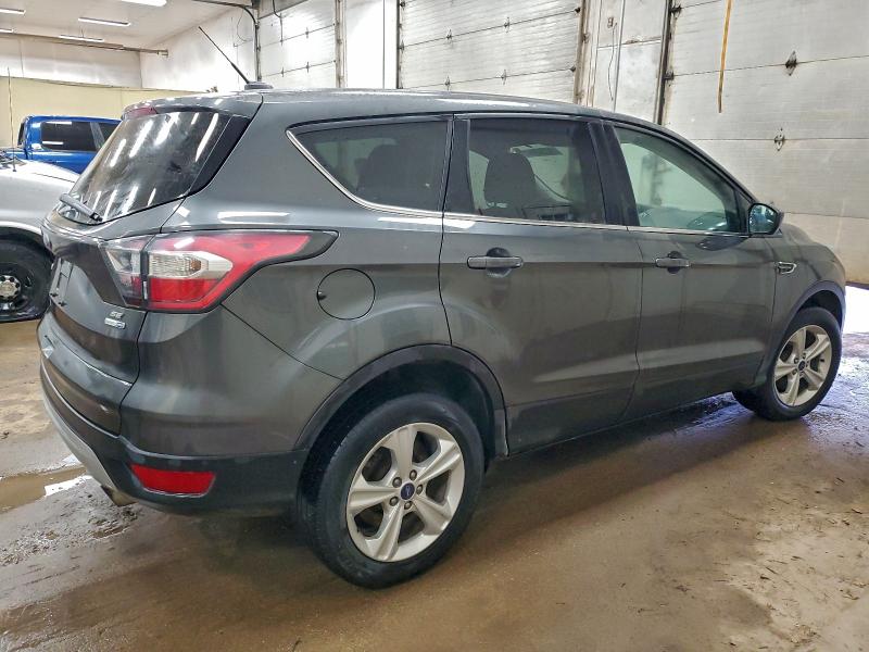 Продажа на аукционе авто 2017 Ford Escape, vin: 1FMCU9GD5HUB23971, номер лота: 93345945