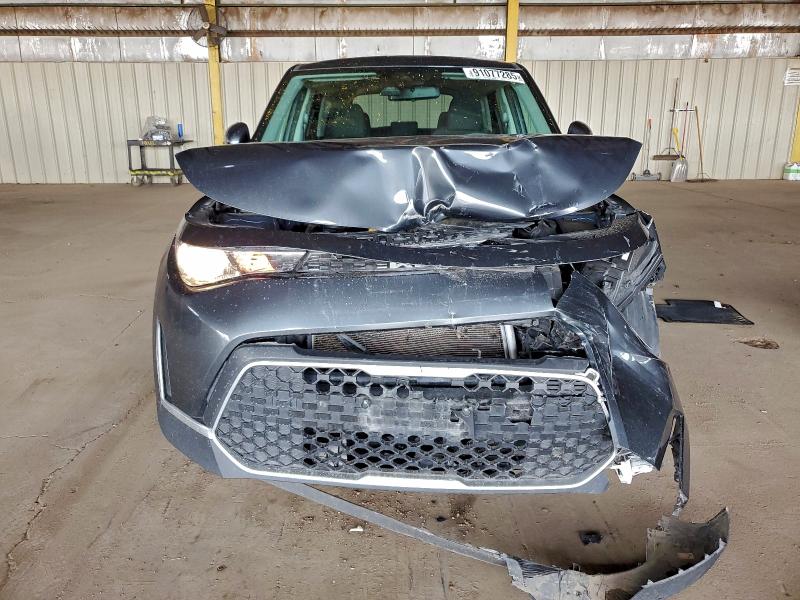 91077285 :رقم المزاد ، KNDJ23AU1P7881276 vin ، 2023 Kia Soul مزاد بيع