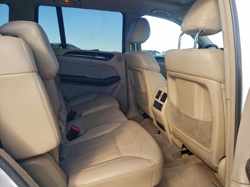 94279685 :رقم المزاد ، 4JGDF6EE3FA533871 vin ، 2015 Mercedes-benz Gl مزاد بيع