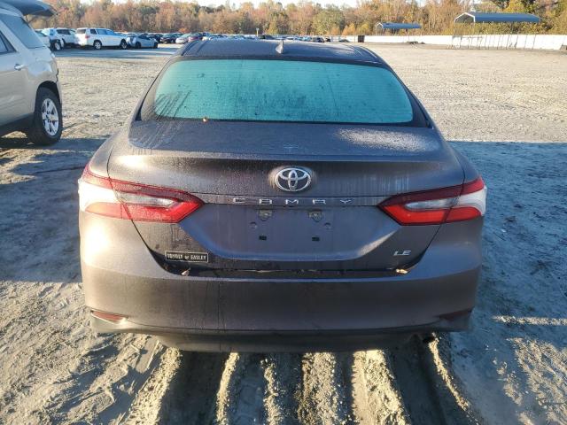 90116985 :رقم المزاد ، 4T1C11AK8NU665336 vin ، 2022 Toyota Camry مزاد بيع