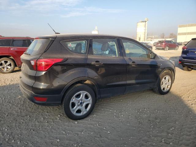 92066495 :رقم المزاد ، 1FMCU0F77KUC53393 vin ، 2019 Ford Escape S مزاد بيع