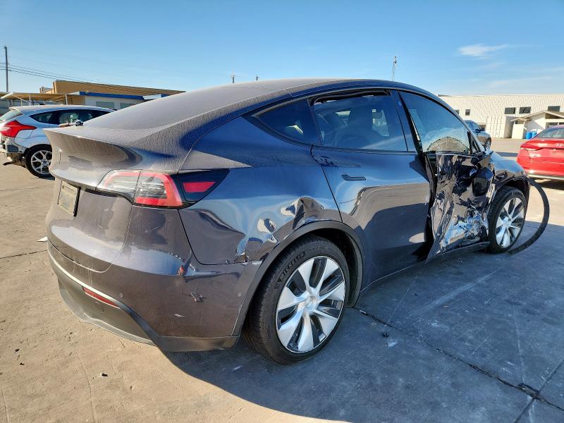 92296355 :رقم المزاد ، 7SAYGAEE6NF521227 vin ، 2022 Tesla Model Y مزاد بيع