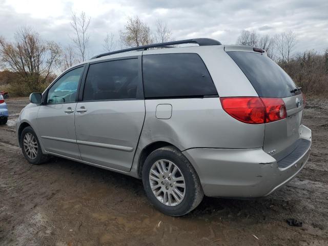 53142656 :رقم المزاد ، 5TDYK4CC3AS316002 vin ، 2010 Toyota Sienna مزاد بيع