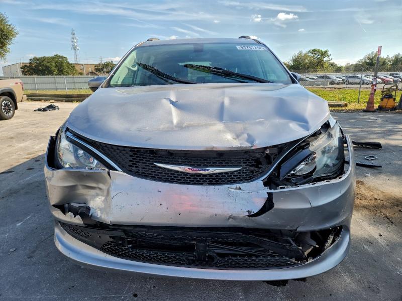 2020 Chrysler Voyager მანქანა იყიდება აუქციონზე, vin: 2C4RC1DG9LR151604, აუქციონის ნომერი: 93767265