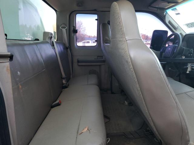 92640825 :رقم المزاد ، 1FDXX46R88EE51498 vin ، 2008 Ford F450 مزاد بيع