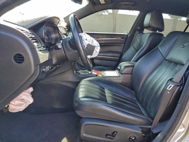 94887775 :رقم المزاد ، 2C3CCABG1JH214100 vin ، 2018 Chrysler 300 مزاد بيع