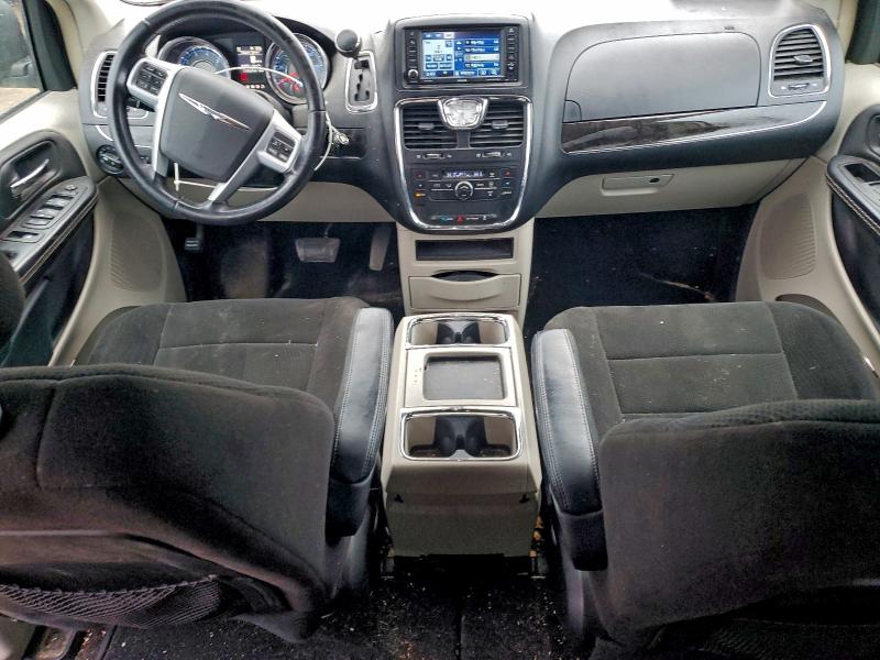 94056915 :رقم المزاد ، 2C4RC1BG2CR135425 vin ، 2012 Chrysler Town & Country مزاد بيع