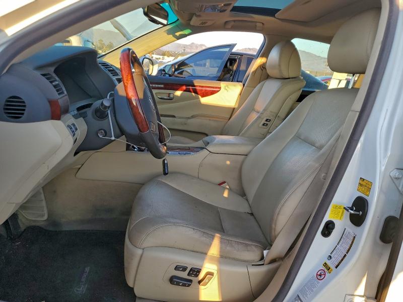 Продажа на аукционе авто 2012 Lexus Ls, vin: JTHCL5EF5C5012567, номер лота: 93962805