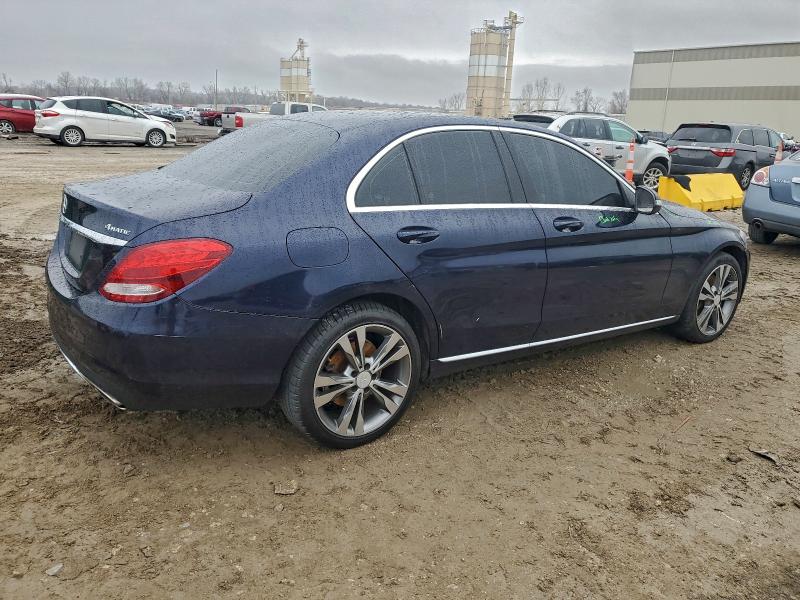 93905085 :رقم المزاد ، 55SWF4KB7GU118829 vin ، 2016 Mercedes-benz C مزاد بيع