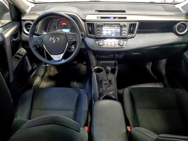 Продажа на аукционе авто 2015 Toyota Rav4, vin: 2T3WFREV4FW224958, номер лота: 90739595