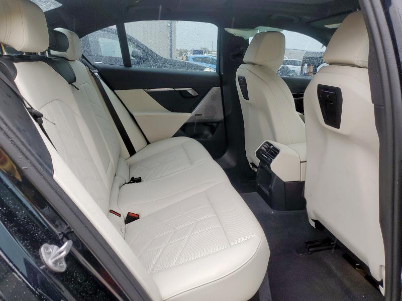 92871465 :رقم المزاد ، WBA43FJ03RCR20255 vin ، 2024 Bmw 530 مزاد بيع