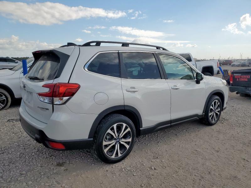 Продажа на аукционе авто 2024 Subaru Forester, vin: JF2SKALC2RH456550, номер лота: 92676105