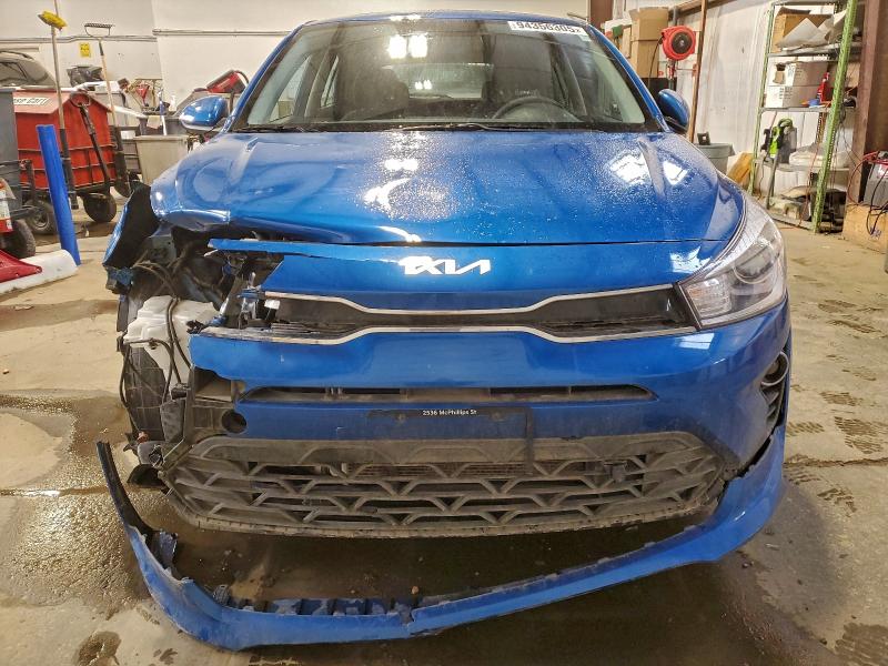 2023 Kia Rio მანქანა იყიდება აუქციონზე, vin: 3KPA35AD3PE613841, აუქციონის ნომერი: 94356305