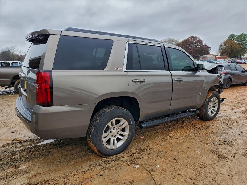 2018 Chevrolet Tahoe მანქანა იყიდება აუქციონზე, vin: 1GNSKBKC7JR401328, აუქციონის ნომერი: 82760705