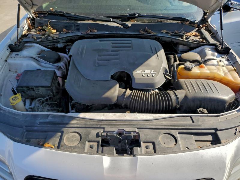91989205 :رقم المزاد ، 2C3CCAEG3EH141927 vin ، 2014 Chrysler 300c مزاد بيع