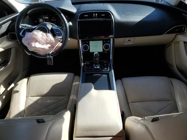 90682115 :رقم المزاد ، SAJAE4FX6LCP57670 vin ، 2020 Jaguar Xe S مزاد بيع