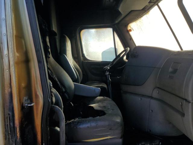 Продаж на аукціоні авто 2016 Freightliner Cascadia 125, vin: 3AKJGLD57GSHD3271, номер лоту: 86181485