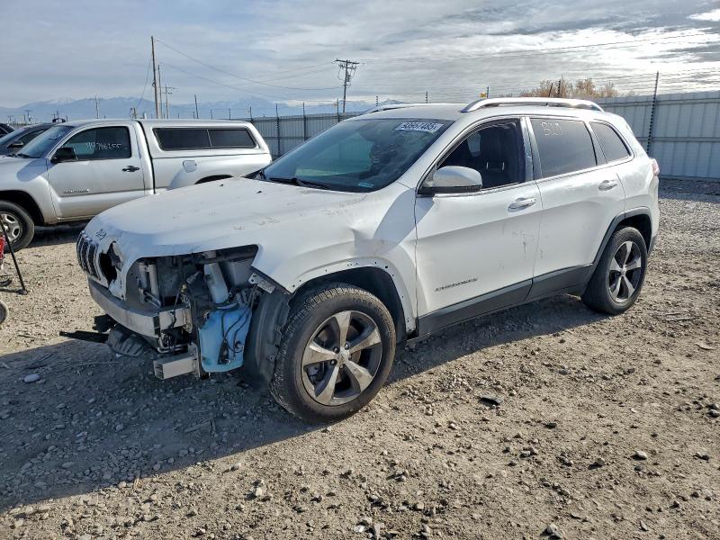 Продажа на аукционе авто 2019 Jeep Cherokee, vin: 1C4PJMDNXKD301847, номер лота: 93957485