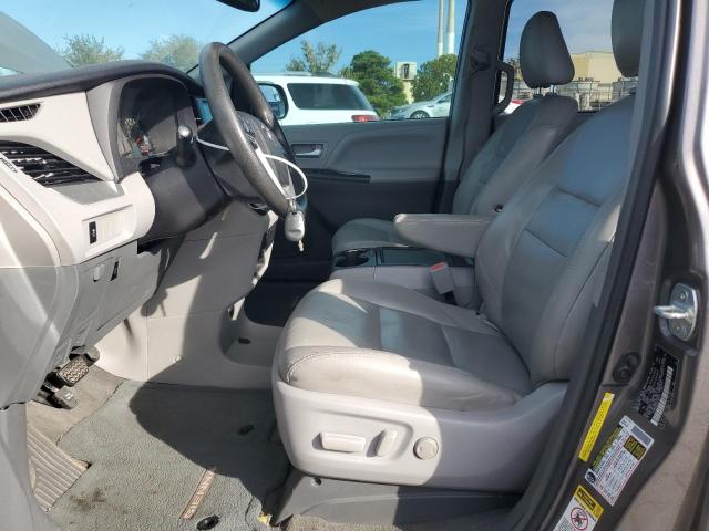 92084005 :رقم المزاد ، 5TDKK3DC1FS598713 vin ، 2015 Toyota Sienna مزاد بيع