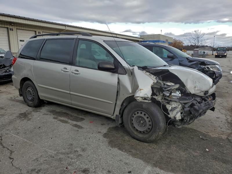 Продажа на аукционе авто 2010 Toyota Sienna, vin: 5TDKK4CC5AS293764, номер лота: 94166025