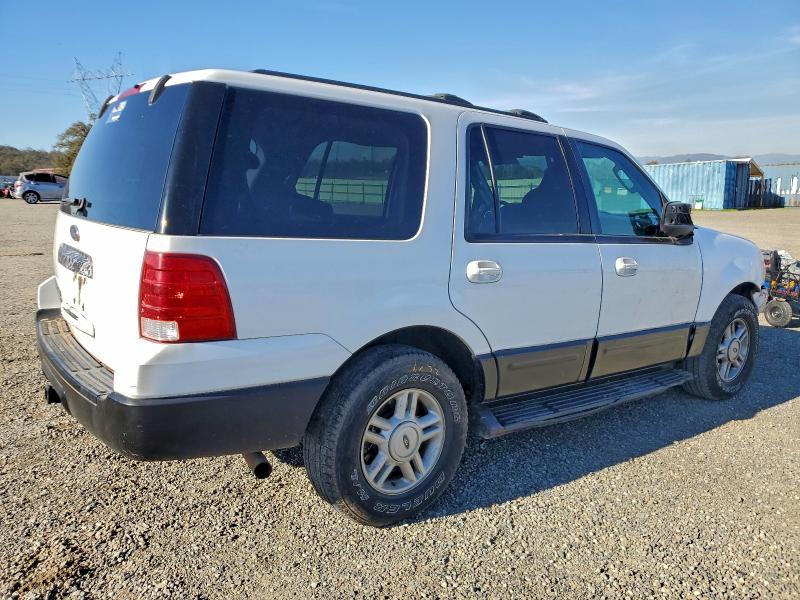 2003 Ford Expedition მანქანა იყიდება აუქციონზე, vin: 1FMFU16L73LC15704, აუქციონის ნომერი: 94916295