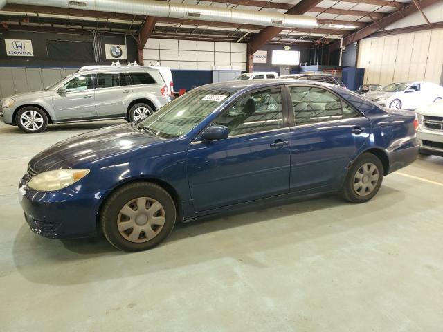 2005 Toyota Camry Le მანქანა იყიდება აუქციონზე, vin: 4T1BE32K35U427274, აუქციონის ნომერი: 92882265