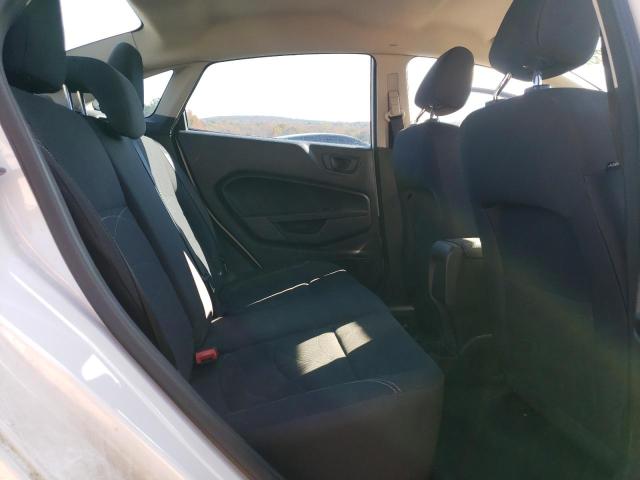 90837235 :رقم المزاد ، 3FADP4BJ7KM114254 vin ، 2019 Ford Fiesta Se مزاد بيع