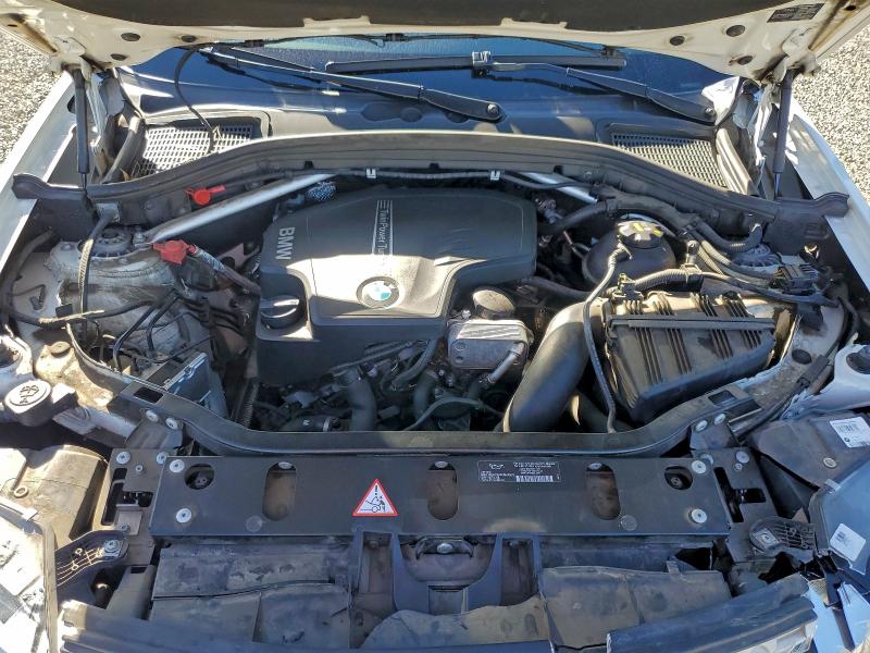 94163175 :رقم المزاد ، 5UXWZ7C51F0F75654 vin ، 2015 Bmw X3 مزاد بيع