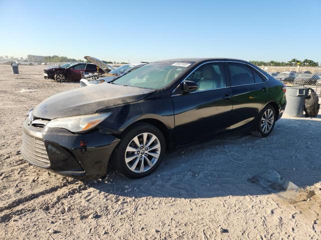 90902485 :رقم المزاد ، 4T4BF1FK1FR469171 vin ، 2015 Toyota Camry مزاد بيع