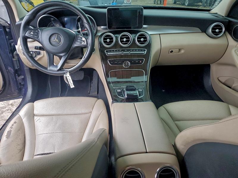 93905085 :رقم المزاد ، 55SWF4KB7GU118829 vin ، 2016 Mercedes-benz C مزاد بيع