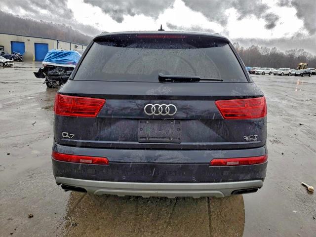 94410665 :رقم المزاد ، WA1VAAF75JD038454 vin ، 2018 Audi Q7 مزاد بيع