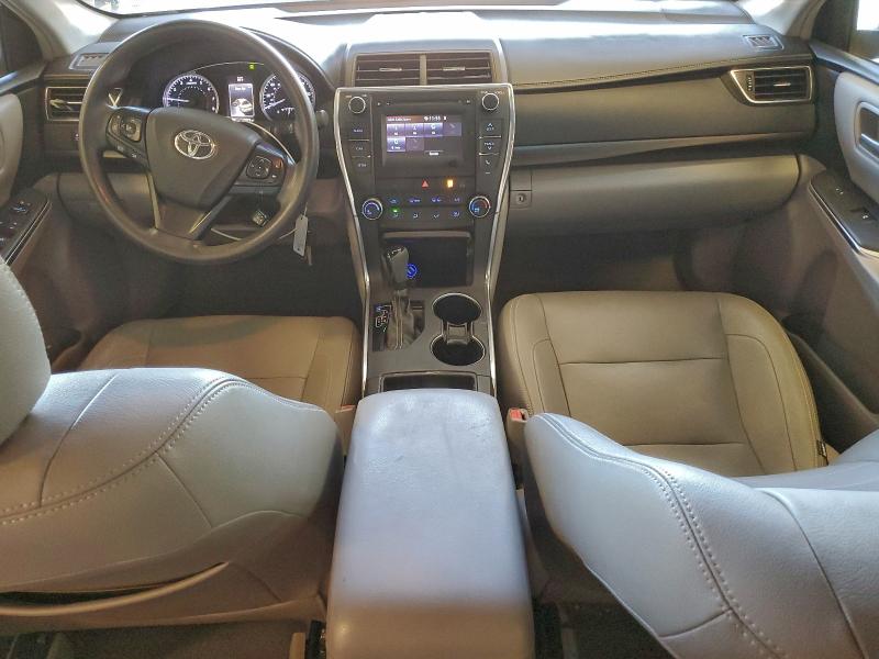 93730975 :رقم المزاد ، 4T1BF1FK6HU351808 vin ، 2017 Toyota Camry Le مزاد بيع