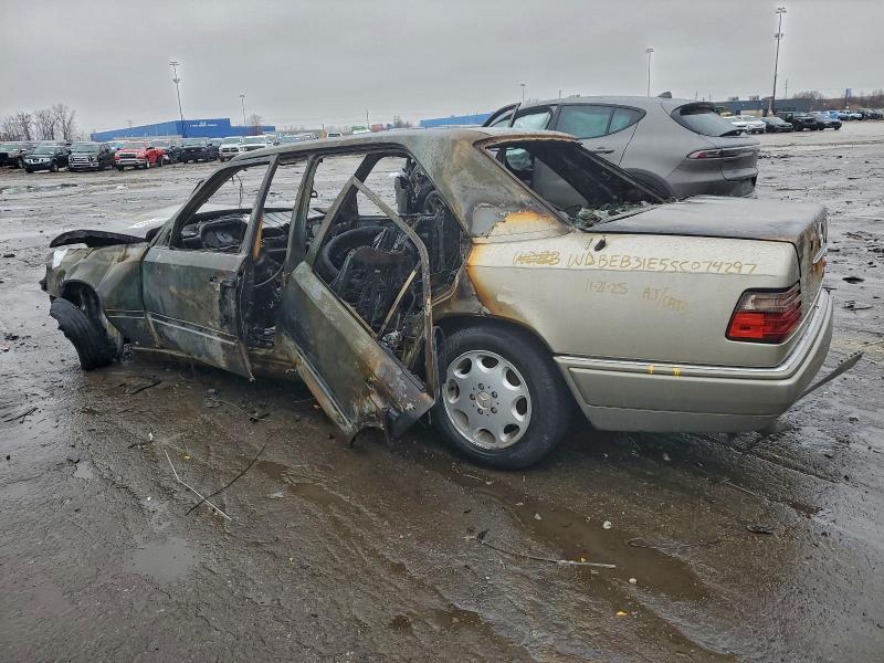 Продаж на аукціоні авто 1995 Mercedes-benz E, vin: WDBEB31E5SC074297, номер лоту: 94114635