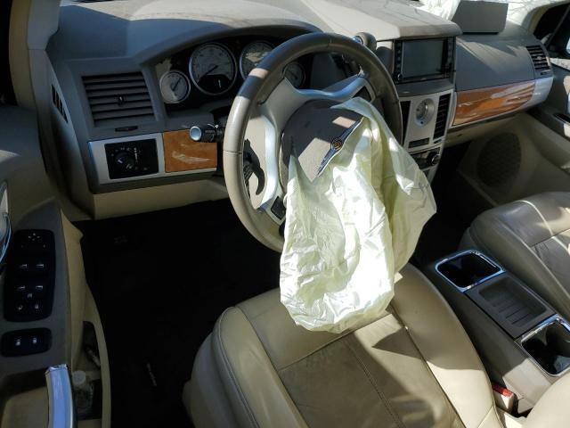 Продажа на аукционе авто 2008 Chrysler Town & Country, vin: 2A8HR64X28R143688, номер лота: 92830625