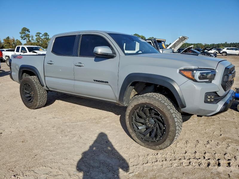 2020 Toyota Tacoma Dou მანქანა იყიდება აუქციონზე, vin: 3TMCZ5AN4LM338206, აუქციონის ნომერი: 94466105