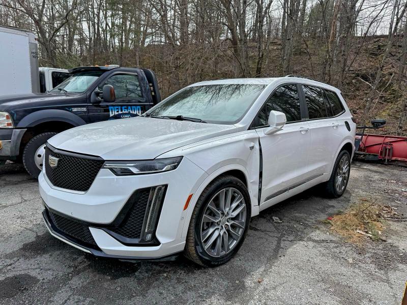 Продажа на аукционе авто 2020 Cadillac Xt6 Sport, vin: 1GYKPGRS1LZ100975, номер лота: 94001775