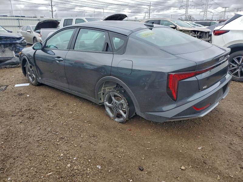 2025 Kia K4 მანქანა იყიდება აუქციონზე, vin: 3KPFT4DE1SE128577, აუქციონის ნომერი: 93004675