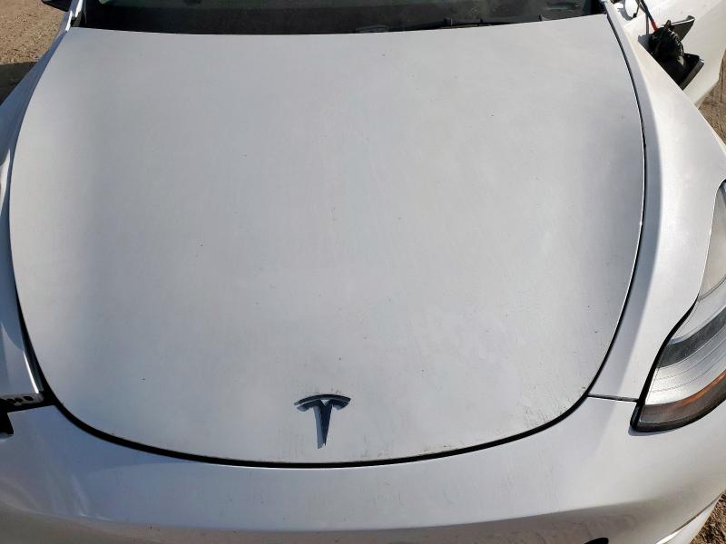 92614565 :رقم المزاد ، 7SAYGDEE6NF386655 vin ، 2022 Tesla Model Y مزاد بيع