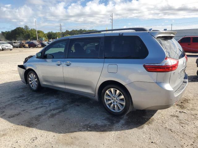 93194145 :رقم المزاد ، 5TDYZ3DC2HS886152 vin ، 2017 Toyota Sienna مزاد بيع
