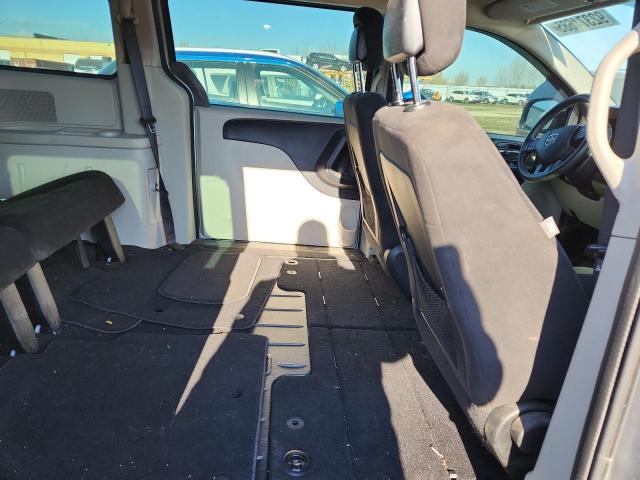 92374685 :رقم المزاد ، 2C4RDGBG3FR500327 vin ، 2015 Dodge Grand Caravan مزاد بيع