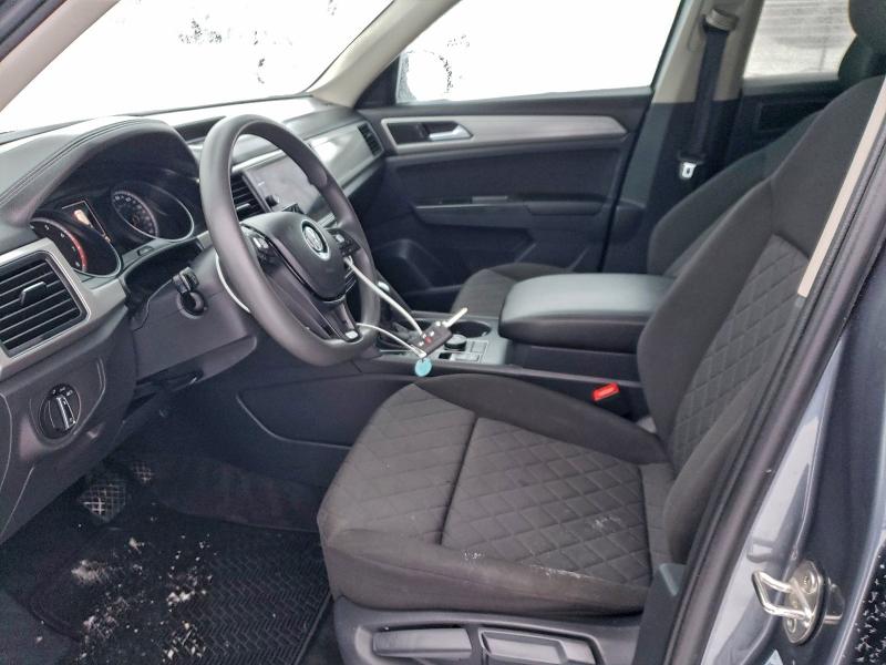 94909775 :رقم المزاد ، 1V2HR2CAXJC501985 vin ، 2018 Volkswagen Atlas مزاد بيع