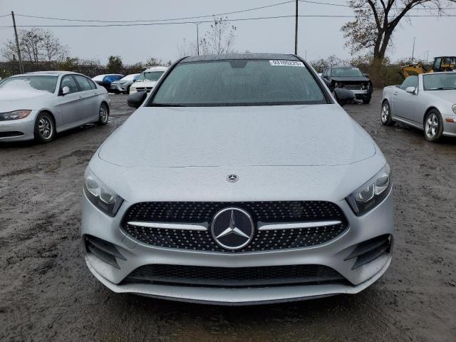 93105225 :رقم المزاد ، W1K3F4HB4NJ370710 vin ، 2022 Mercedes-benz A 250 4mat مزاد بيع
