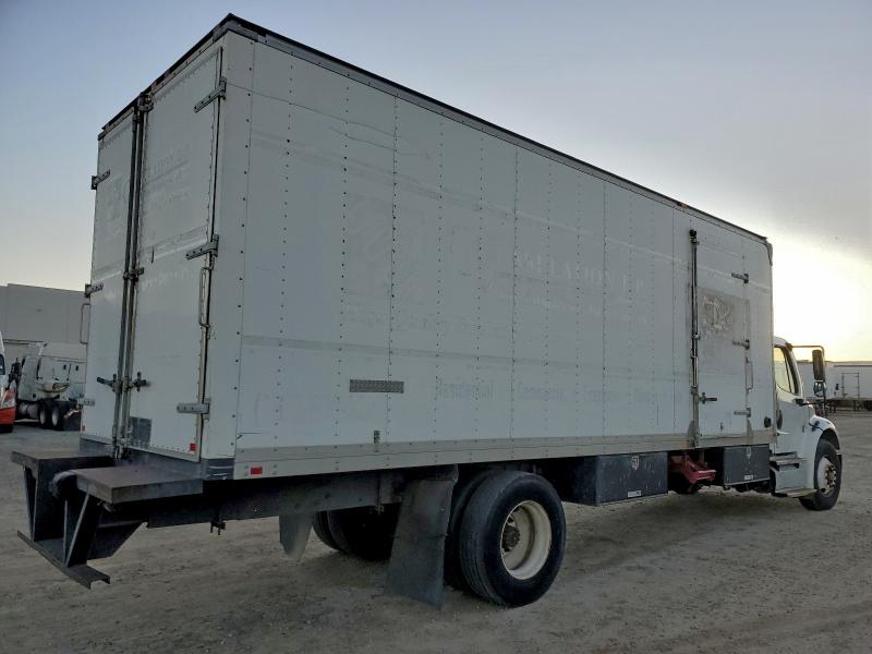 Продаж на аукціоні авто 2013 Freightliner M2 106 Med, vin: 1FVACWDU0DHBZ6869, номер лоту: 94743745
